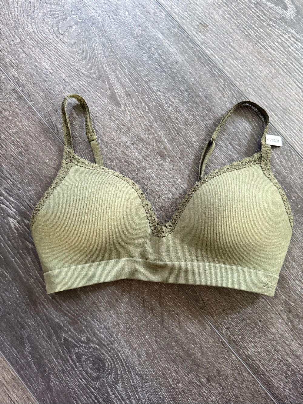 NWT Victoria’s Secret PINK Seamless Push-Up Wireless Bralette in Casual Olive